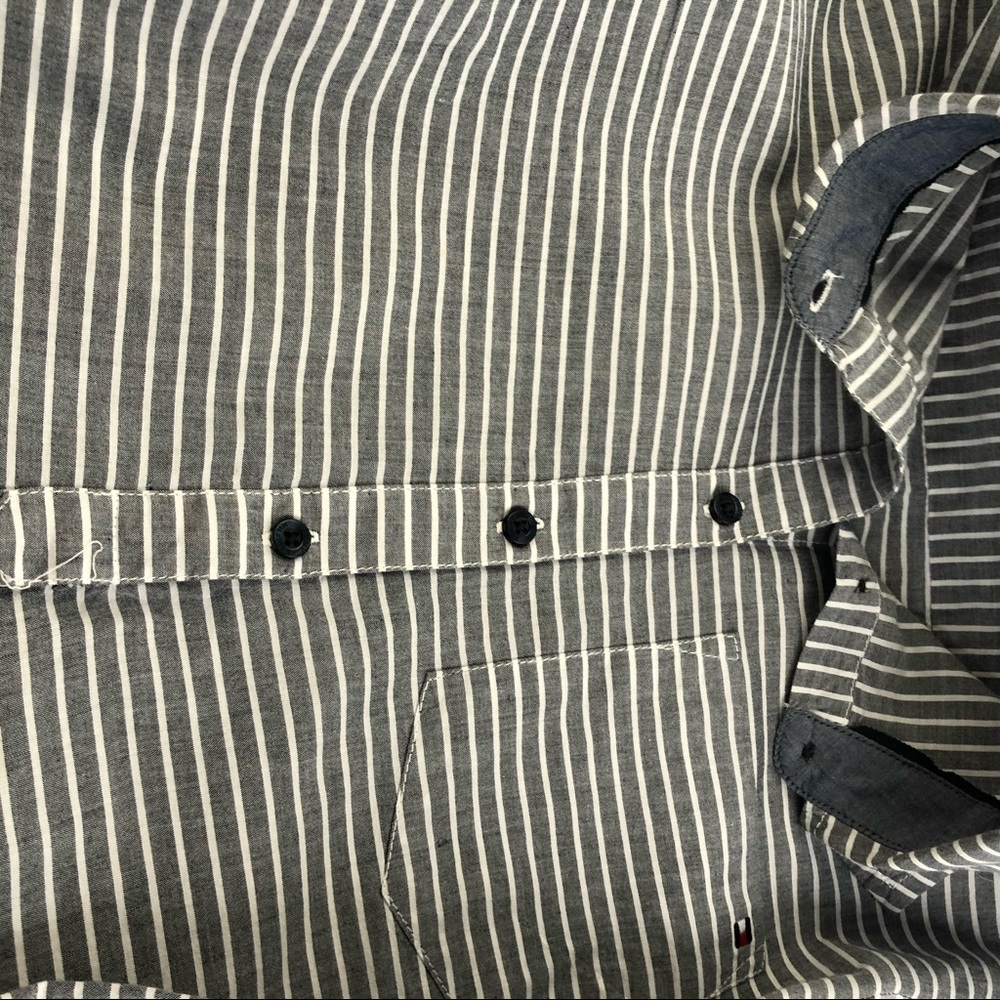 Tommy Hilfiger Womens button down shirt size Sp - Picture 3 of 5